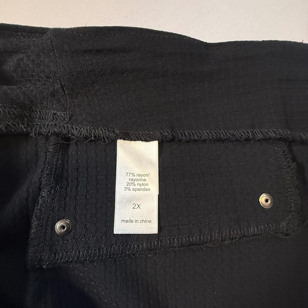 Maurices Womens Black Textured Pull On Dress Pants Straight Leg Cropped Ankle - Picture 10 of 13